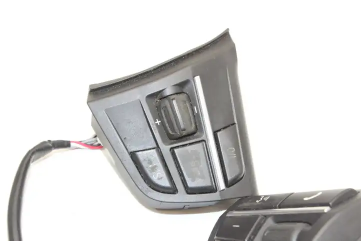 BMW 7 F01 (2008 - 2016) 9229483 Кнопки на рулевом колесе — фото 4