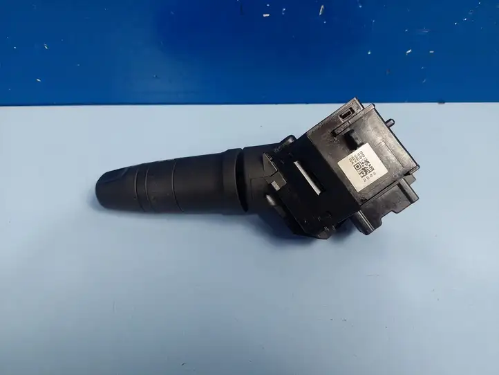 Nissan Primera (2001 - 2008)  25540AV600 Подрулевой переключатель