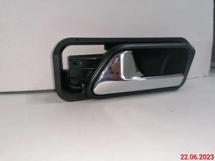 Volkswagen Touran I (2003 - 2010) 1T0839197 Внутренняя ручка задней двери — фото 1