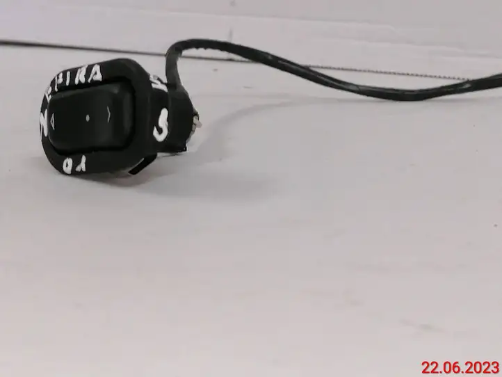 Opel Zafira A (1999 - 2003) 13363100 Блок кнопок стеклоподъемников — фото 1