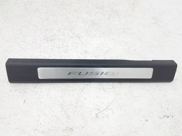 Ford Fusion II (2013 - ) DS73F13201 Внутренняя отделка переднего порога — фото 1