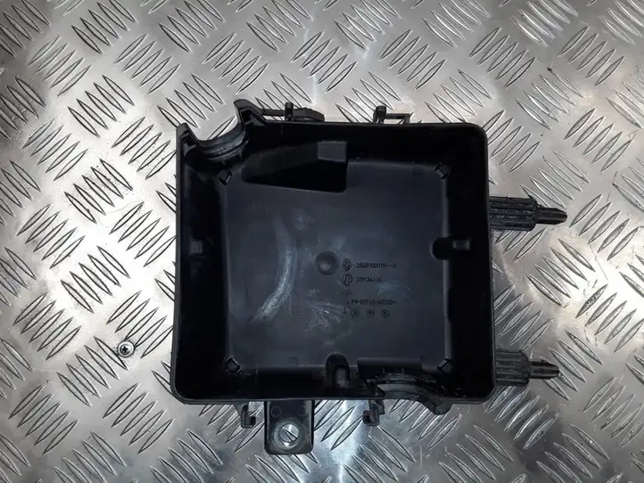 Renault Laguna III (2007 - 2015) 284B10001R Крышка ящика предохранителей — фото 4