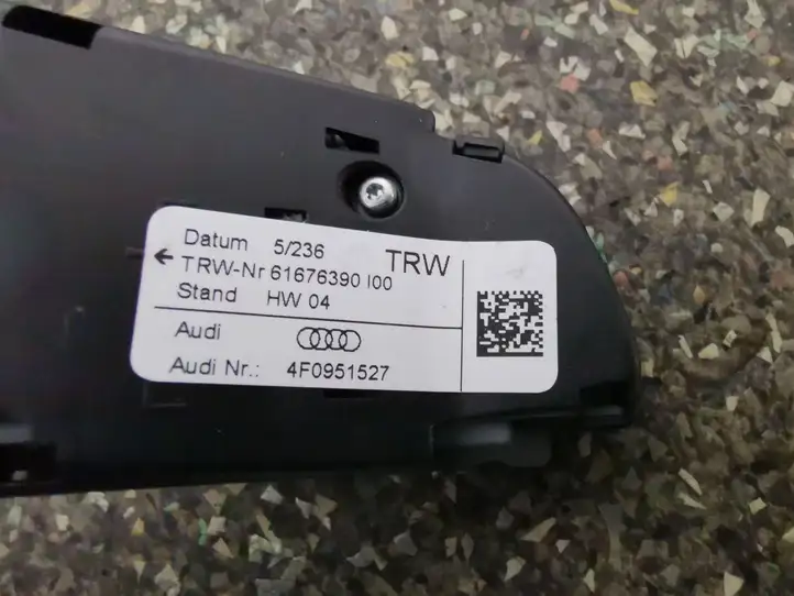 Audi A6 S6 C6 4F (2004 - 2008) 4F0951527 Кнопки на рулевом колесе — фото 3