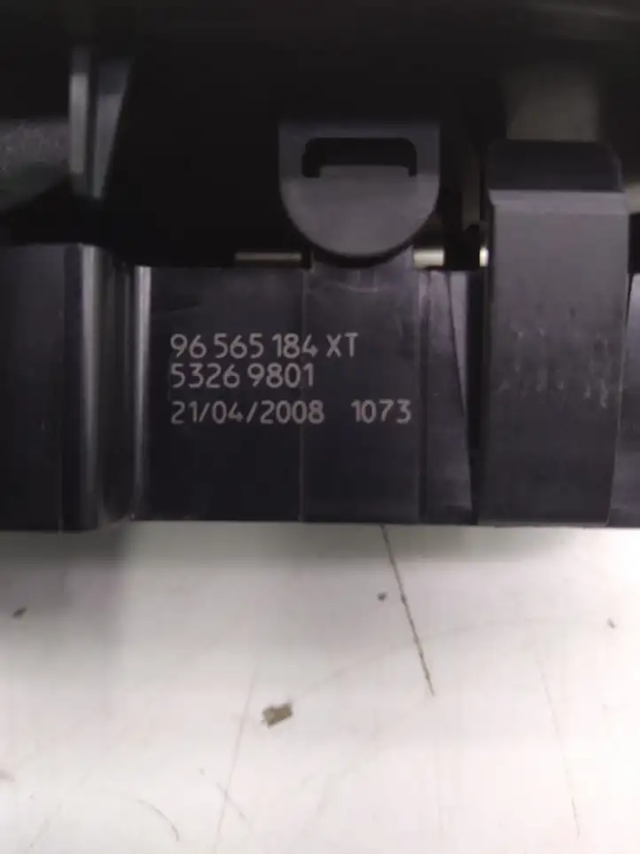 Citroen C5 (2004 - 2008) 96565184XT Кнопка стеклоподъемников — фото 3