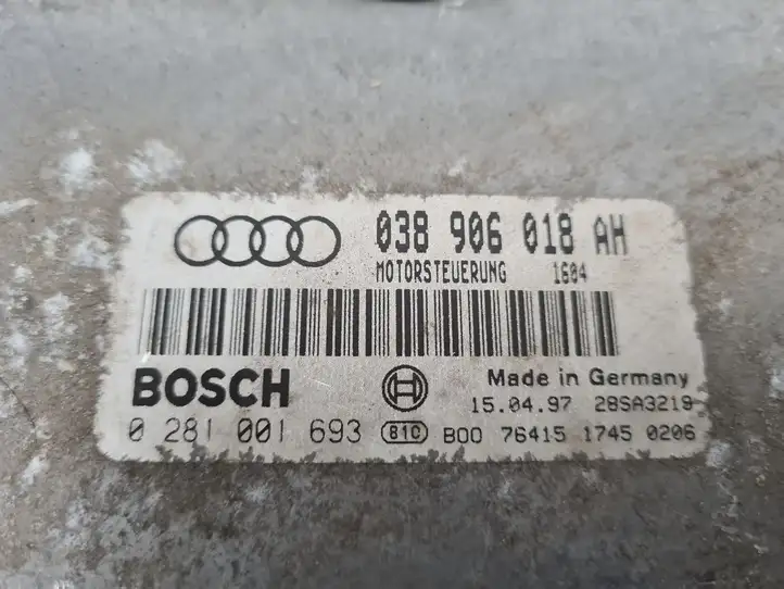 Audi A3/S3 8L (2000 - 2003)  038906018AH Блок управления двигателя