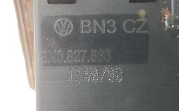 Volkswagen PASSAT B6 (2005 - 2010) 5N0827566 Ручка крышки багажника — фото 6