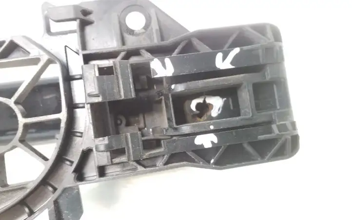 Volkswagen PASSAT B6 (2005 - 2010) 3C0837886J Наружная ручка двери — фото 4