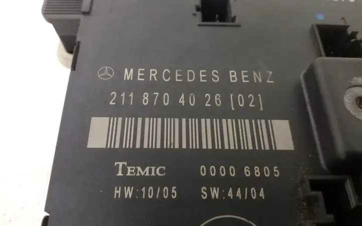Mercedes-Benz E W211 (2002 - 2009) 2118704026 Блок управления дверью — фото 3