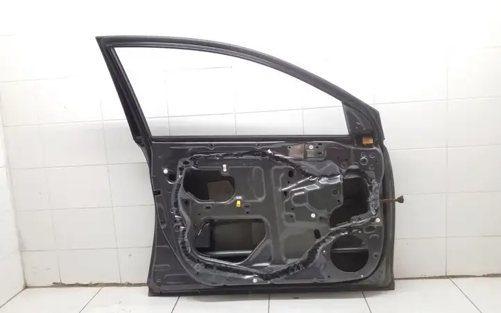 Toyota Avensis T250 (2006 - 2009) Дверь — фото 3