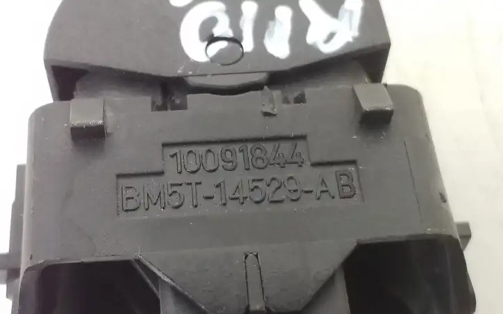 Ford Focus (2011 - 2015) 10091844 Кнопка стеклоподъемников — фото 5