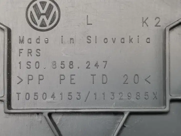 Volkswagen Up (2011 - ) 1S0858247 Боковая отделка панели приборов — фото 3