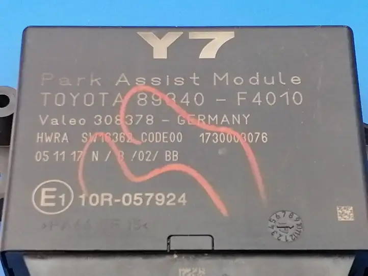 Toyota C-HR I (2016 - 2022) 89340f4010 Блок управления парктрониками — фото 7