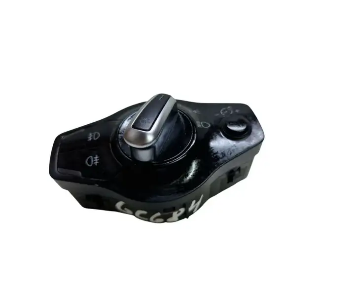 Audi A4 S4 B8 8K (2007 - 2011) 8K0941531G Включатель фонарей — фото 3