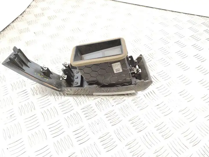 Land Rover Range Rover L405 (2012 - 2017) CK52046B31AC Боковой воздушный дефлектор — фото 4