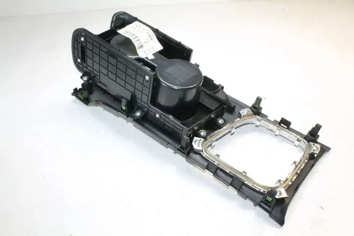 Kia Ceed (2012 - 2015) 84625A2800 Другая деталь консоли (туннеля) — фото 16