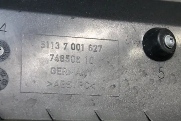 Land Rover Range Rover L322 (2002 - 2005) 51137001627 Другая часть кузова — фото 5