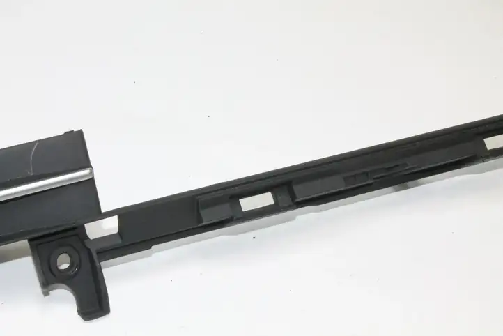 Toyota Prius (XW30) (2009 - 2015) 5547547050 Декоративная планка — фото 4