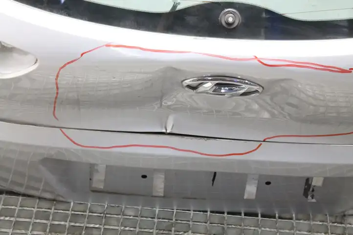Hyundai Tucson TL (2015 - ) Крышка багажника — фото 2