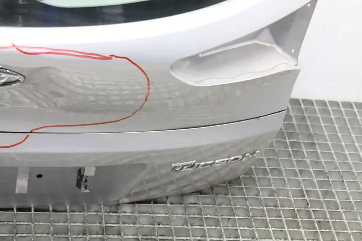 Hyundai Tucson TL (2015 - ) Крышка багажника — фото 3