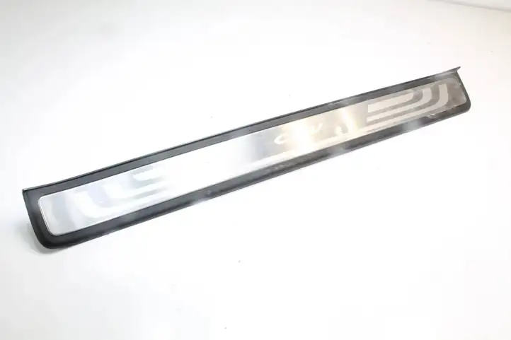 Honda CR-V (2009 - 2012) 84252SWAA012M1 Внутренняя отделка переднего порога — фото 1
