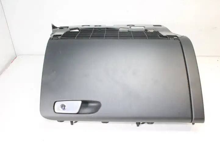 Audi A4 S4 B8 8K (2007 - 2011) 8K2857035A Вещевой ящик — фото 1