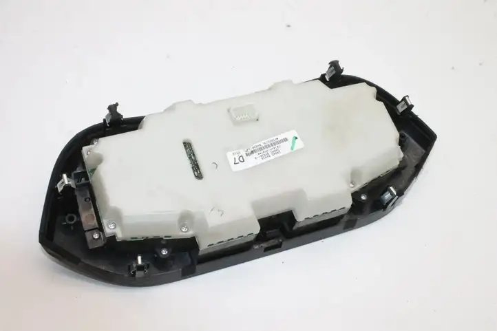 Nissan Juke I F15 (2010 - 2018) 24845BV83A Управление климат контролем — фото 5