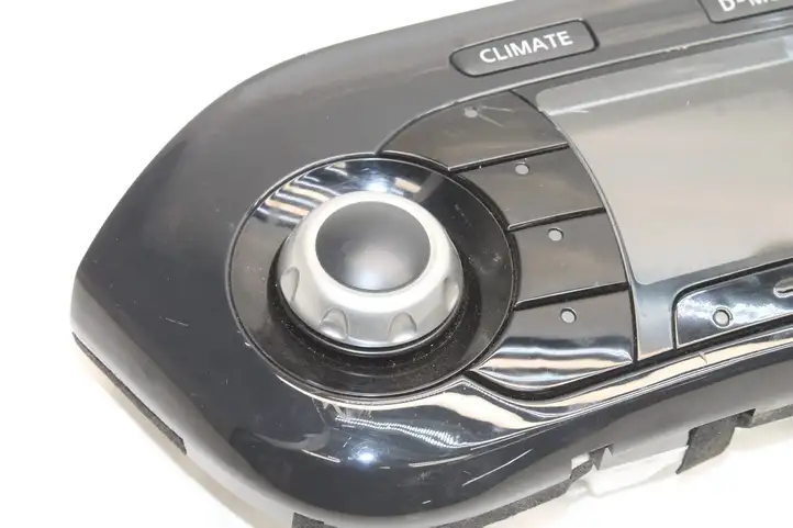 Nissan Juke I F15 (2010 - 2018) 248451KB0A Управление климат контролем — фото 2
