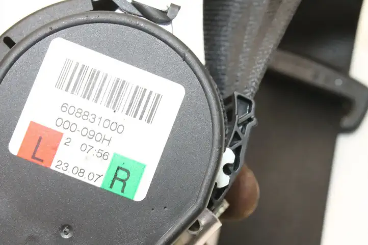 Audi A5 8T 8F (2007 - 2011) 8T0857805C Задний ремень безопасности — фото 6
