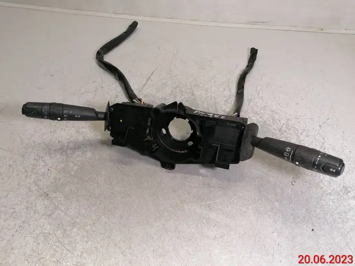 Citroen Xsara Picasso (1999 - 2012) 96172873ZL Переключатель стеклоочистителей — фото 1
