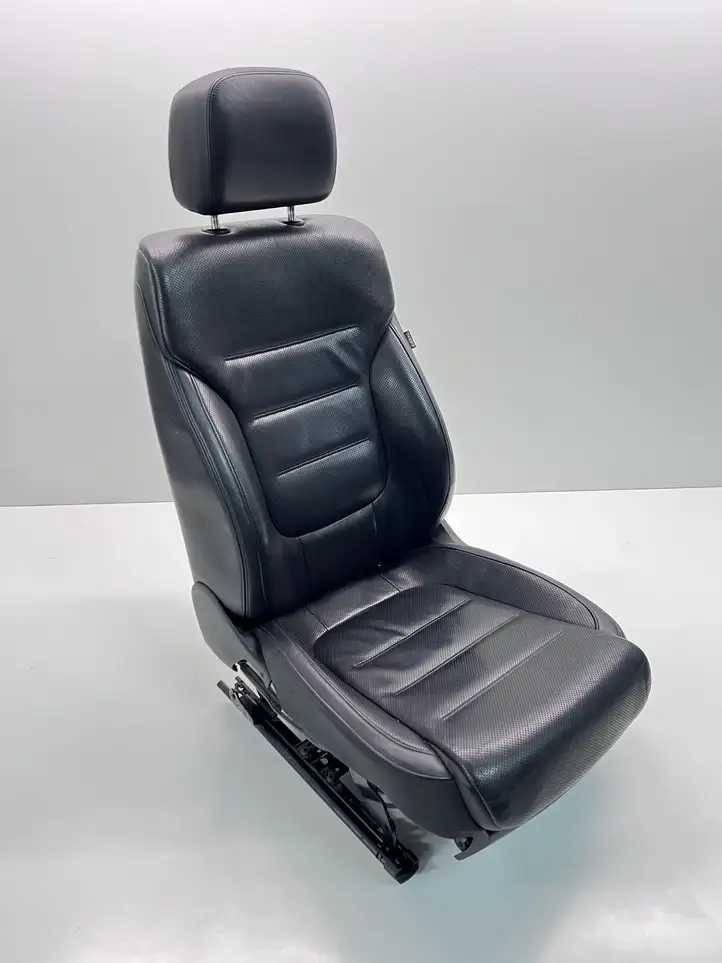 Volkswagen Touareg II (2010 - 2018) 7P6881405DR Комплект отделки дверей — фото 4