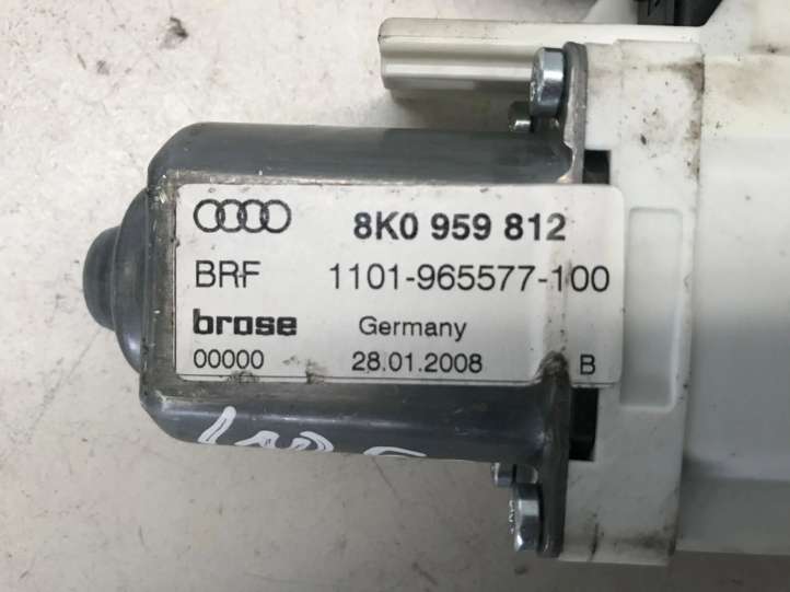 8K0959812 Audi A4 S4 B8 8K Galinis varikliukas langų pakėlėjo