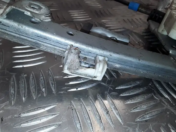 Peugeot 607 (2004 - 2010) 15115330 Электростеклоподъемник передний (комплект) — фото 10