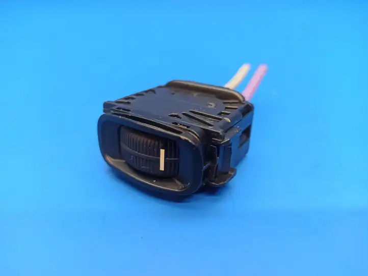 Mercedes-Benz C W203 (2000 - 2007) 300403 Включатель регулировки высоты фонарей — фото 9