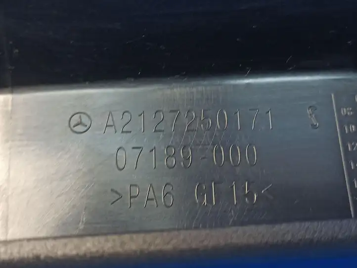 Mercedes-Benz E W212 (2009 - 2016) A2127250171 Накладка стекла передней двери — фото 3