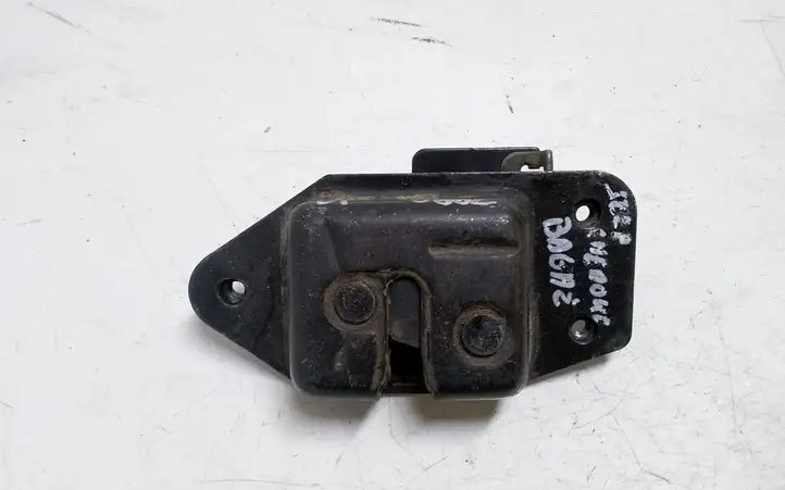 Jeep Grand Cherokee (WJ) (1998 - 2004) Замок крышки багажника — фото 1