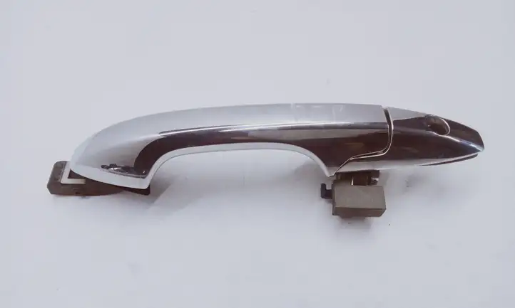 Honda CR-V (2009 - 2012) Наружная ручка двери — фото 1