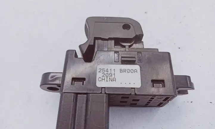 Nissan Qashqai (2010 - 2013) 25411BR00A Кнопка стеклоподъемников — фото 4