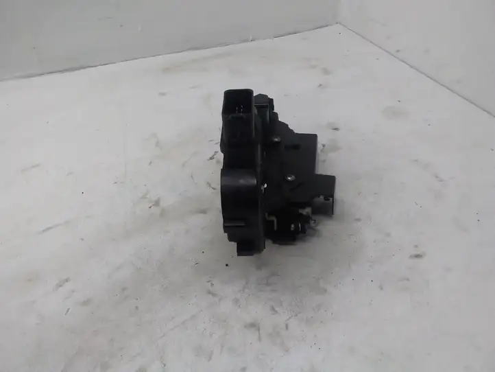 Jaguar XF X250 (2007 - 2015)  6W8A21813GD Замок передней двери