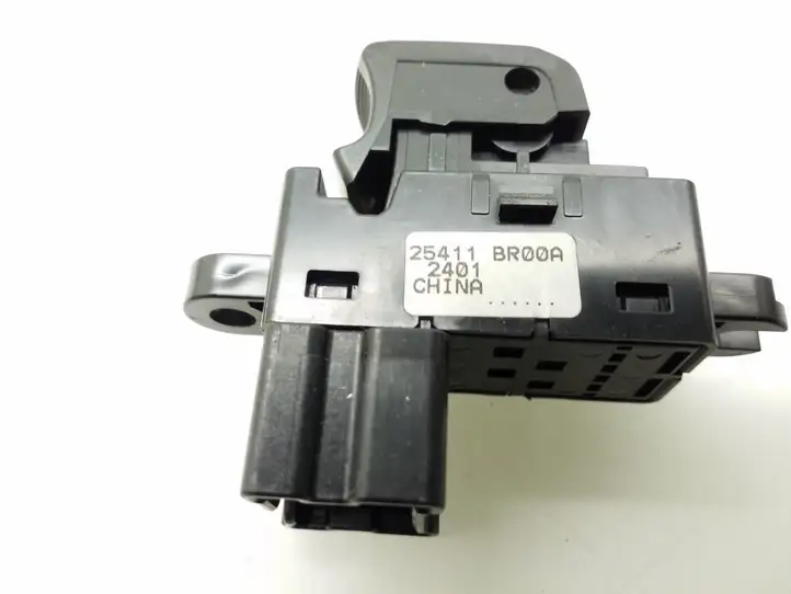 Nissan Qashqai (2010 - 2013) 25411BR00A Кнопка стеклоподъемников — фото 3