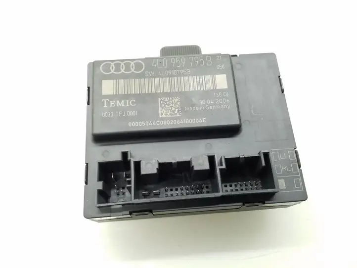 Audi Q7 4L (2009 - 2015) 4L0959795B Блок управления дверью — фото 1