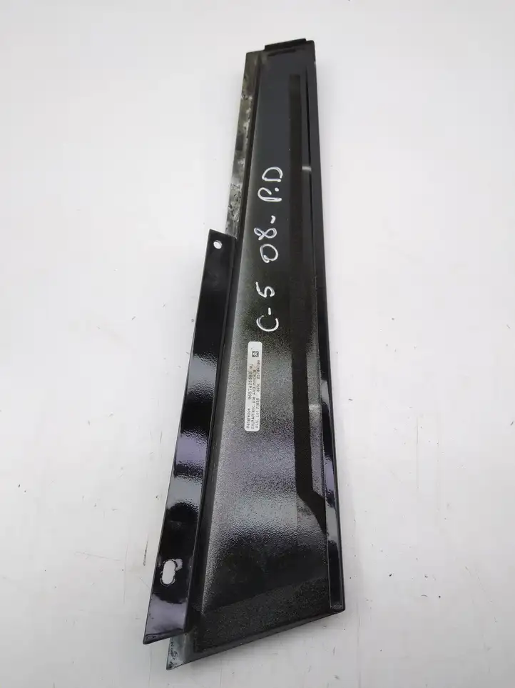 Citroen C5 (2004 - 2008) 9657425080 Накладка стекла передней двери — фото 3