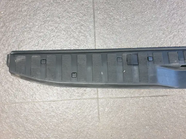 Mercedes-Benz Sprinter W906 (2006 - 2018) 9066860074 Отделка порога багажника — фото 7