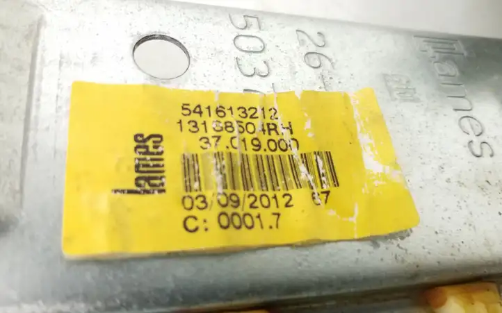 Opel Corsa D (2010 - 2014) 13168504 Механический стеклоподъемник задней двери — фото 4