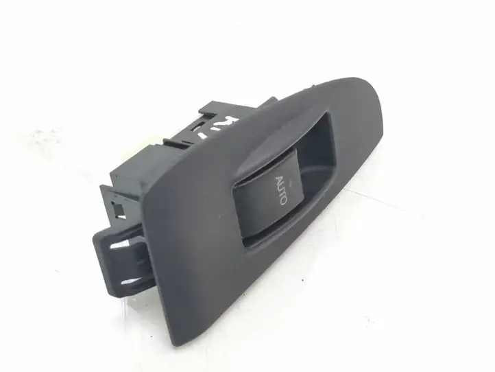 Toyota Avensis T250 (2006 - 2009) 7427105020 Блок кнопок стеклоподъемников — фото 1