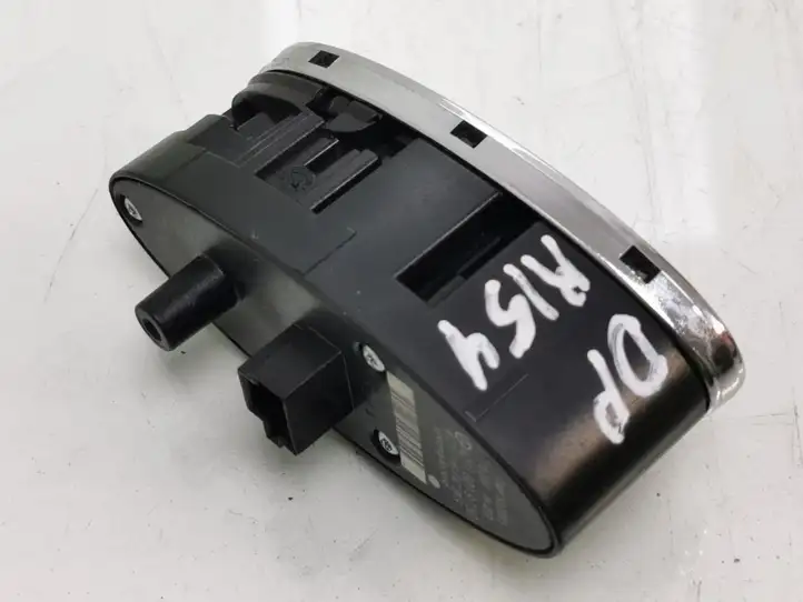 Mercedes-Benz E W211 (2002 - 2009) A2118219758 Блок кнопок стеклоподъемников — фото 2