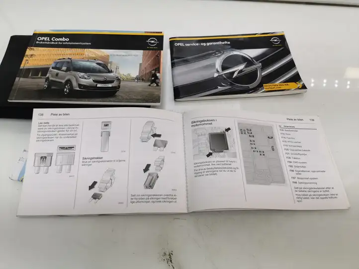 Opel Combo C (2011 - 2017) Руководство пользователя — фото 4