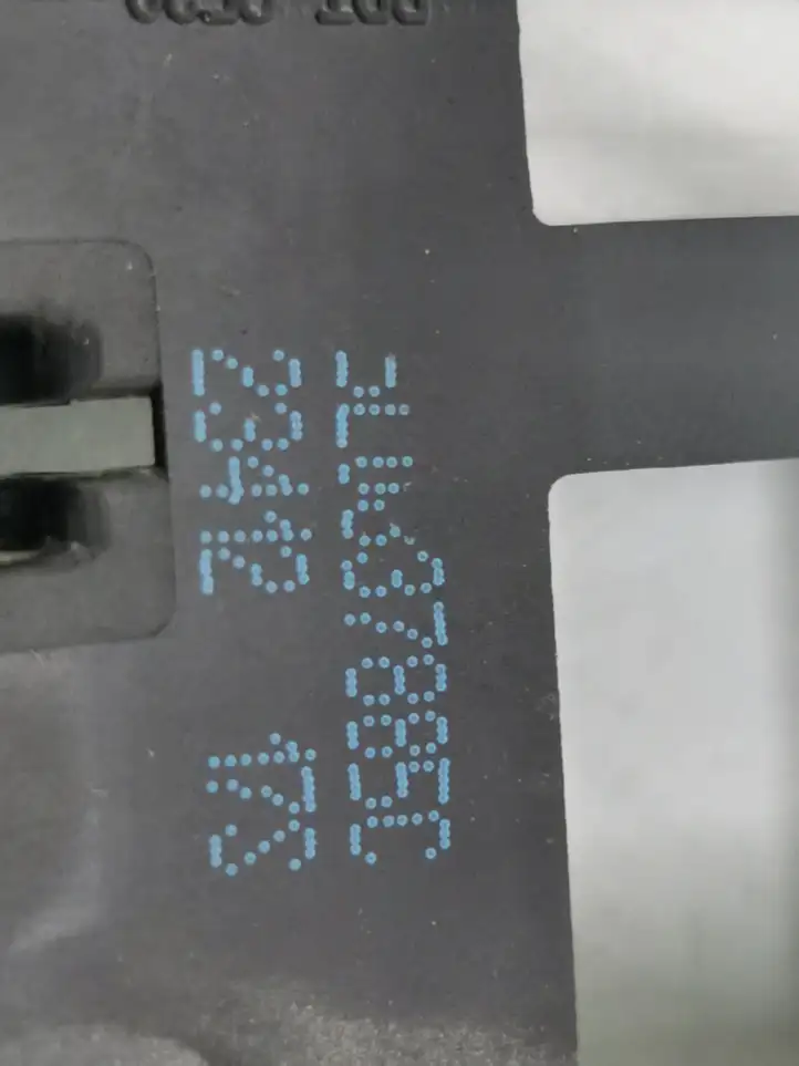 Volkswagen Up (2011 - ) 5L0837885C Наружная ручка задней двери — фото 7
