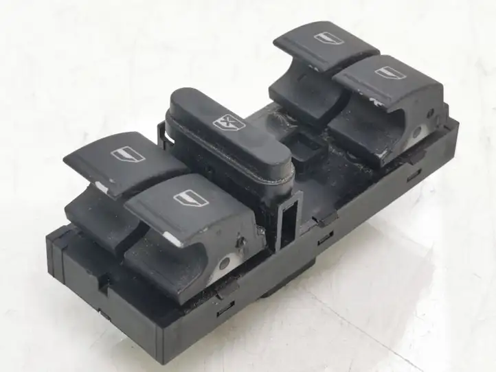 Volkswagen Jetta V (2005 - 2010) 1K4959857 Блок кнопок стеклоподъемников — фото 1
