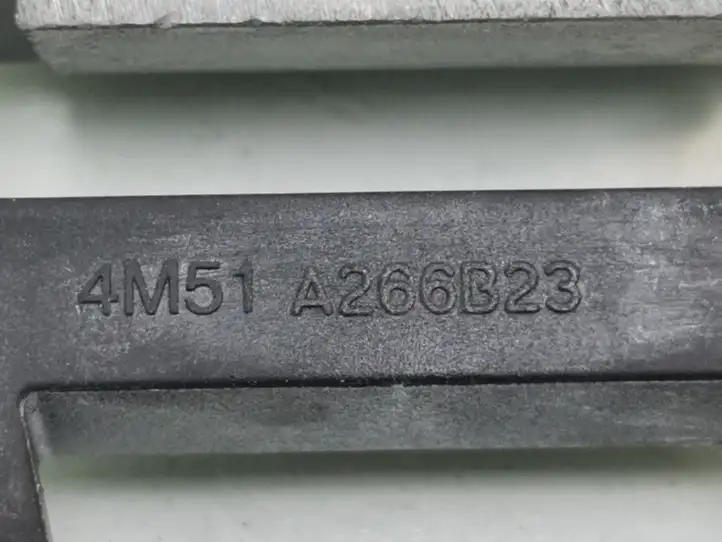 Ford Focus (2005 - 2008) 4M51A266B23 Наружная ручка задней двери — фото 6