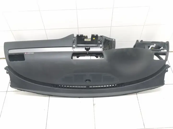 Volkswagen PASSAT B6 (2005 - 2010)  3C1857003 Панель